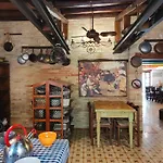 Tania House Apartment *